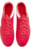 나이키 티엠포 레전드 8 클럽 FG/MG '레이저 크림슨' AT6107-606 Lookbook 나이키 티엠포 레전드 8 클럽 FG/MG '레이저 크림슨' AT6107-606