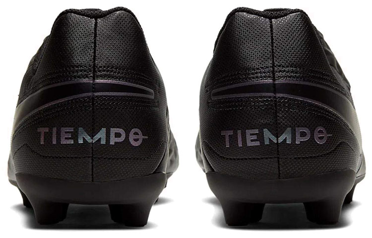 Lookbook 耐克Tiempo Legend 8 Club许尔网面足球鞋黑色 AT6107-010