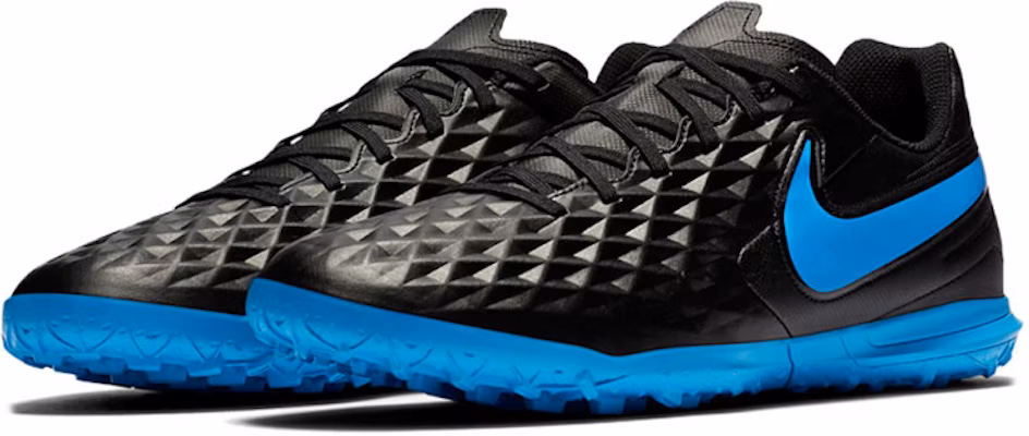 나이키 레전드 8 클럽 TF 풋살화 블랙/블루 AT6109-004 Lookbook 나이키 레전드 8 클럽 TF 풋살화 블랙/블루 AT6109-004