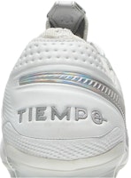 Nike Tiempo Legend 8 Elite FG 'Putih Platinum' AT5293-100 Sizing Nike Tiempo Legend 8 Elite FG 'Putih Platinum' AT5293-100