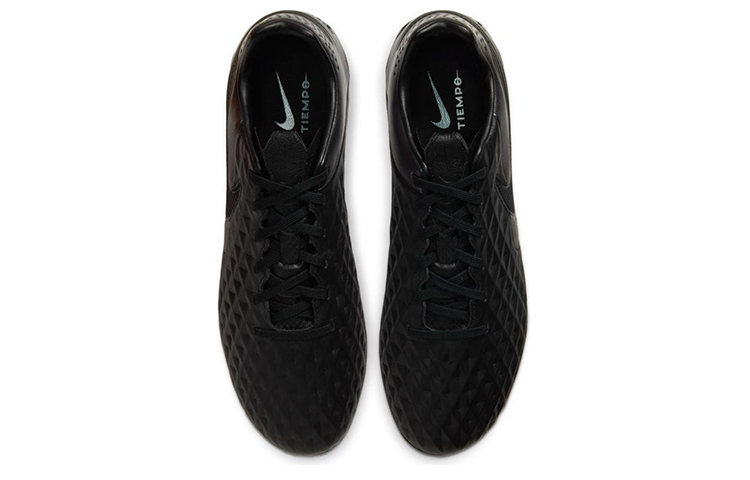 Lookbook 耐克Tiempo传奇8代专业长钉足球鞋黑色 CI1687-010