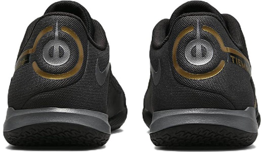 ナイキ ティエンポ レジェンド 9 アカデミー IC 黒金 DA1190-007 Purchase ナイキ ティエンポ レジェンド 9 アカデミー IC 黒金 DA1190-007