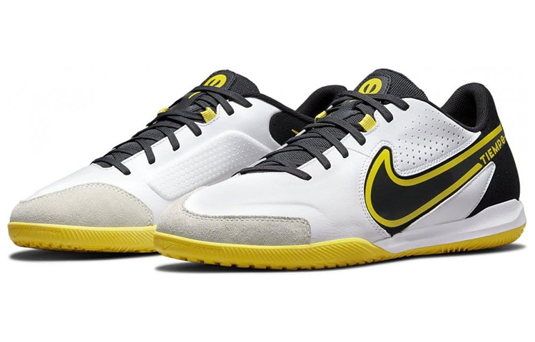 Lookbook ナイキ ティエンポ レジェンド 9 アカデミー IC 白/黄 DA1190-107