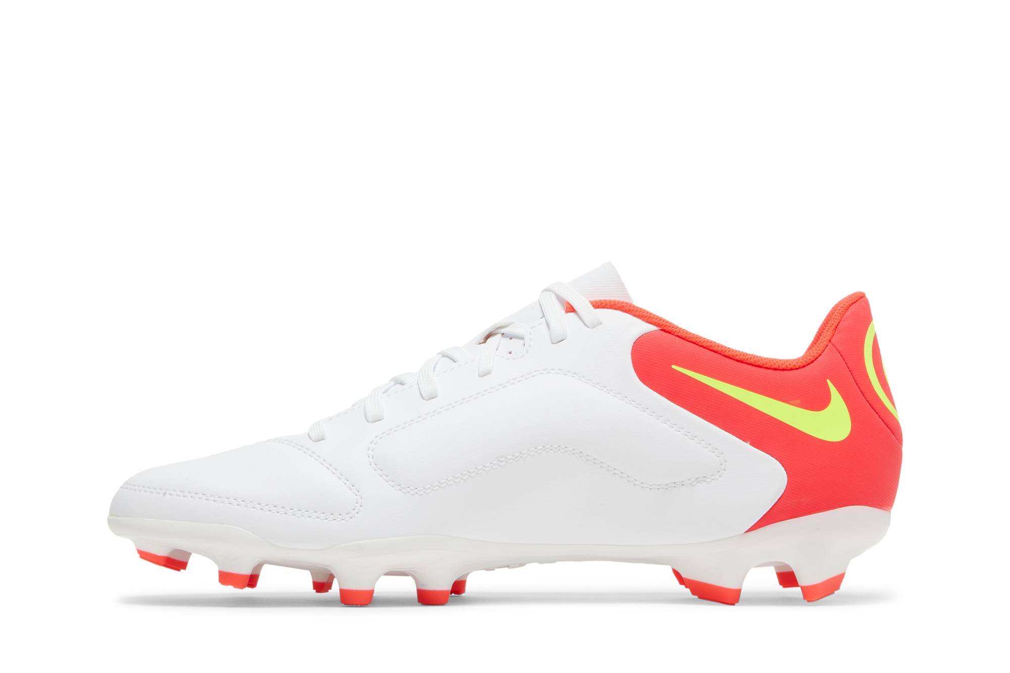 Lookbook 耐克 Tiempo Legend 9 Club MG '动机包' DA1176-176