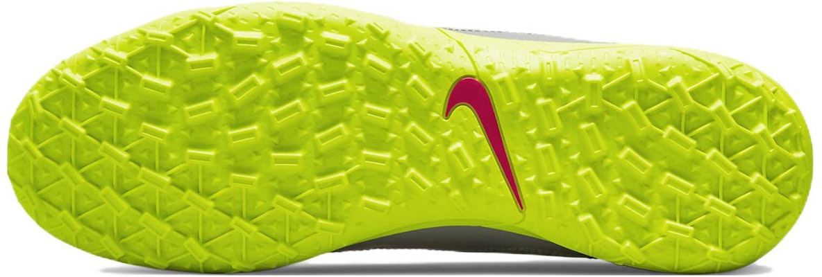 Nike Tiempo Legend 9 Club TF 'Gris Humo Claro Voltio' DA1193-017 Details for Nike Tiempo Legend 9 Club TF 'Gris Humo Claro Voltio' DA1193-017