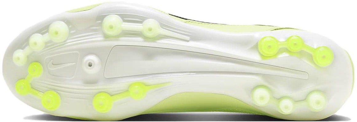 Nike Legend 9 Pro AG 'Yellow' DB0448-705 Details for Nike Legend 9 Pro AG 'Yellow' DB0448-705