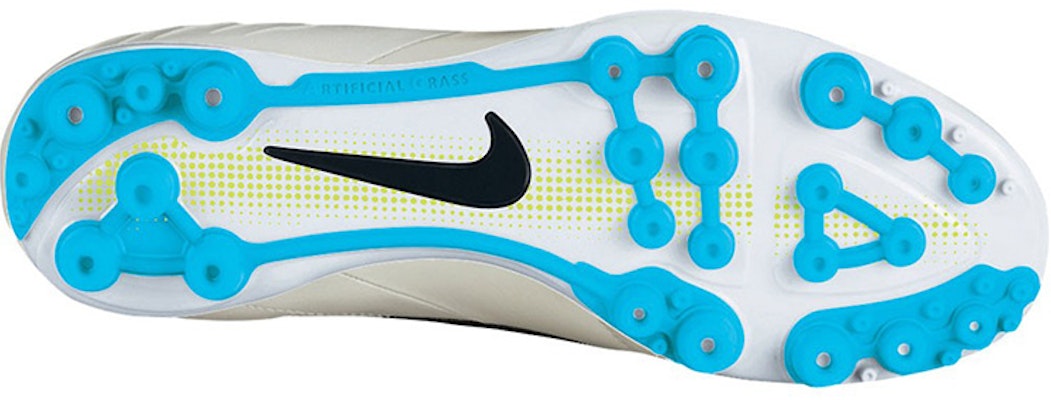 Nike Tiempo Legend VI FG 'Putih Hitam Biru' Lapangan Keras 553216-001 Lookbook Nike Tiempo Legend VI FG 'Putih Hitam Biru' Lapangan Keras 553216-001