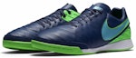 Lookbook Nike Tiempo Mystic 5 Gelanggang Tertutup 'Biru Hijau Putih' 819222-443