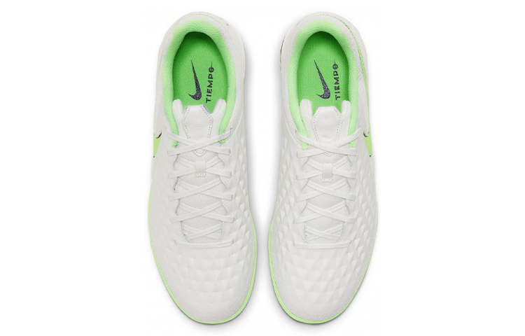 Shop 耐吉 Tiempo React Legend 8 Pro IC 室內場地足球鞋 白綠色