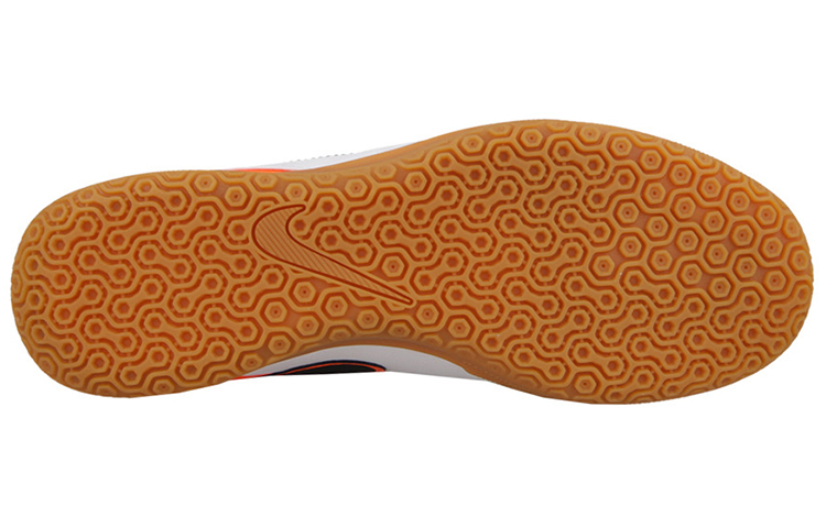 Shop Nike Tiempo Rio 3 IC 室內場地足球鞋 白橙色