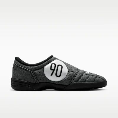 Kasut Bola Nike Total 90 Premium Hitam/Putih IH3585-001 Lookbook Kasut Bola Nike Total 90 Premium Hitam/Putih IH3585-001