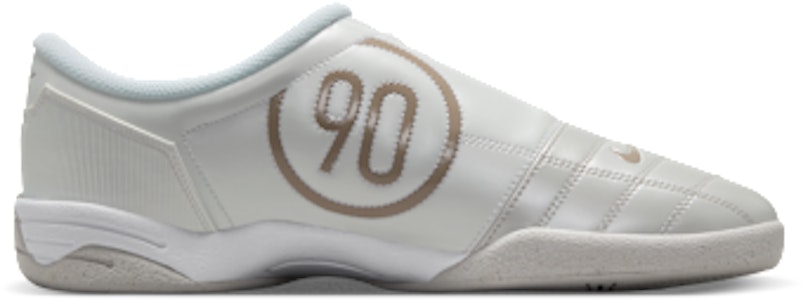 ナイキ トータル90 サッカーシューズ フォトンダスト/ホワイト/ヴァストグレー/カレッジグレー HQ2851-002 Lookbook ナイキ トータル90 サッカーシューズ フォトンダスト/ホワイト/ヴァストグレー/カレッジグレー HQ2851-002