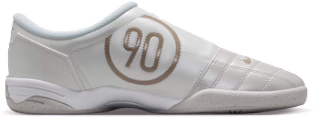 耐克Total 90足球鞋 灰尘白/白色/浅灰/学院灰 HQ2851-002 Lookbook 耐克Total 90足球鞋 灰尘白/白色/浅灰/学院灰 HQ2851-002