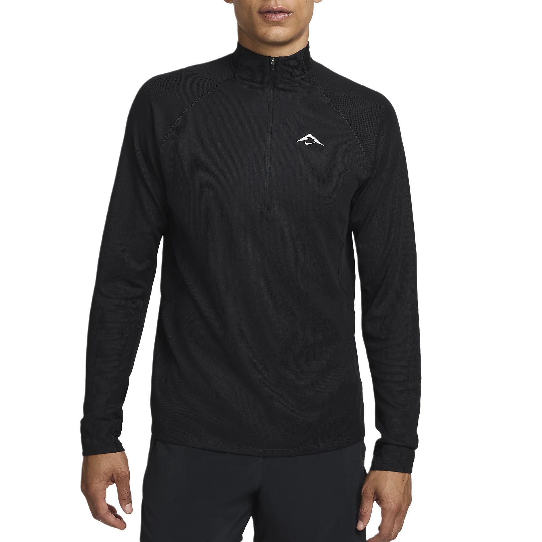 Nike Trail Black Pullover Small Logo Long-Sleeve Rashguard Tee FV9994-010