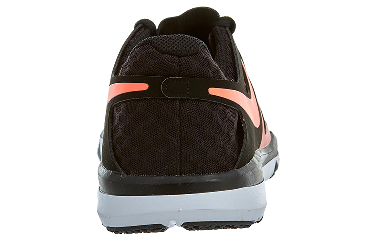 Shop Nike Train Speed 4 Baskets Basses Sport Noir/Orange 843937-800