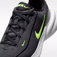 Sizing Nike Uplift SC Black/Pure Platinum/Smoke Gray/Bolt Glow IB2765-009