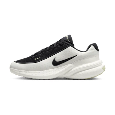 Nike Uplift SC