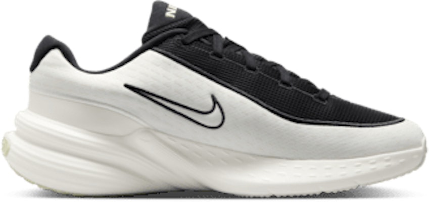 ナイキ アップリフト SC IB2765-100 Lookbook ナイキ アップリフト SC IB2765-100