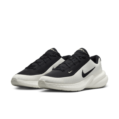 Details for Nike Uplift SC IB2765-100