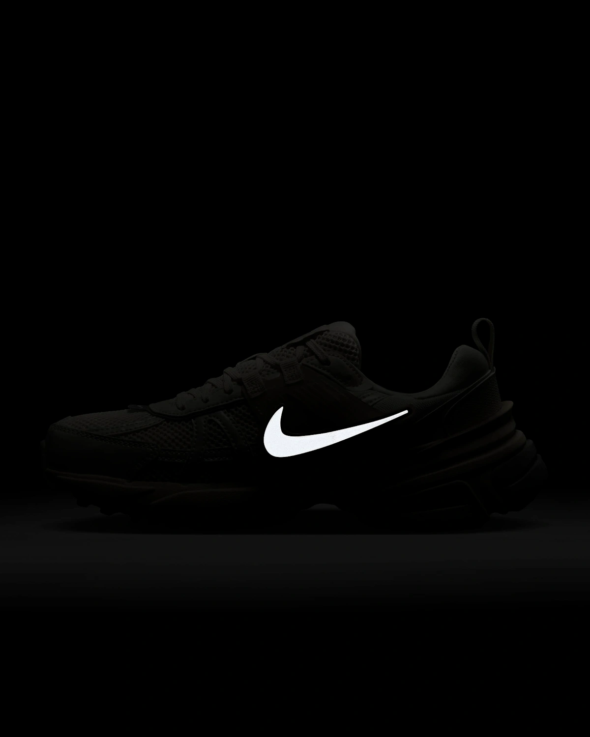 (Women) Nike V2K Run 'Pale Ivory Coconut'