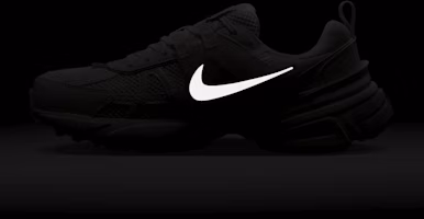 (W) Nike V2K Run 'Gading Pudar Kelapa' HQ1512-110 3