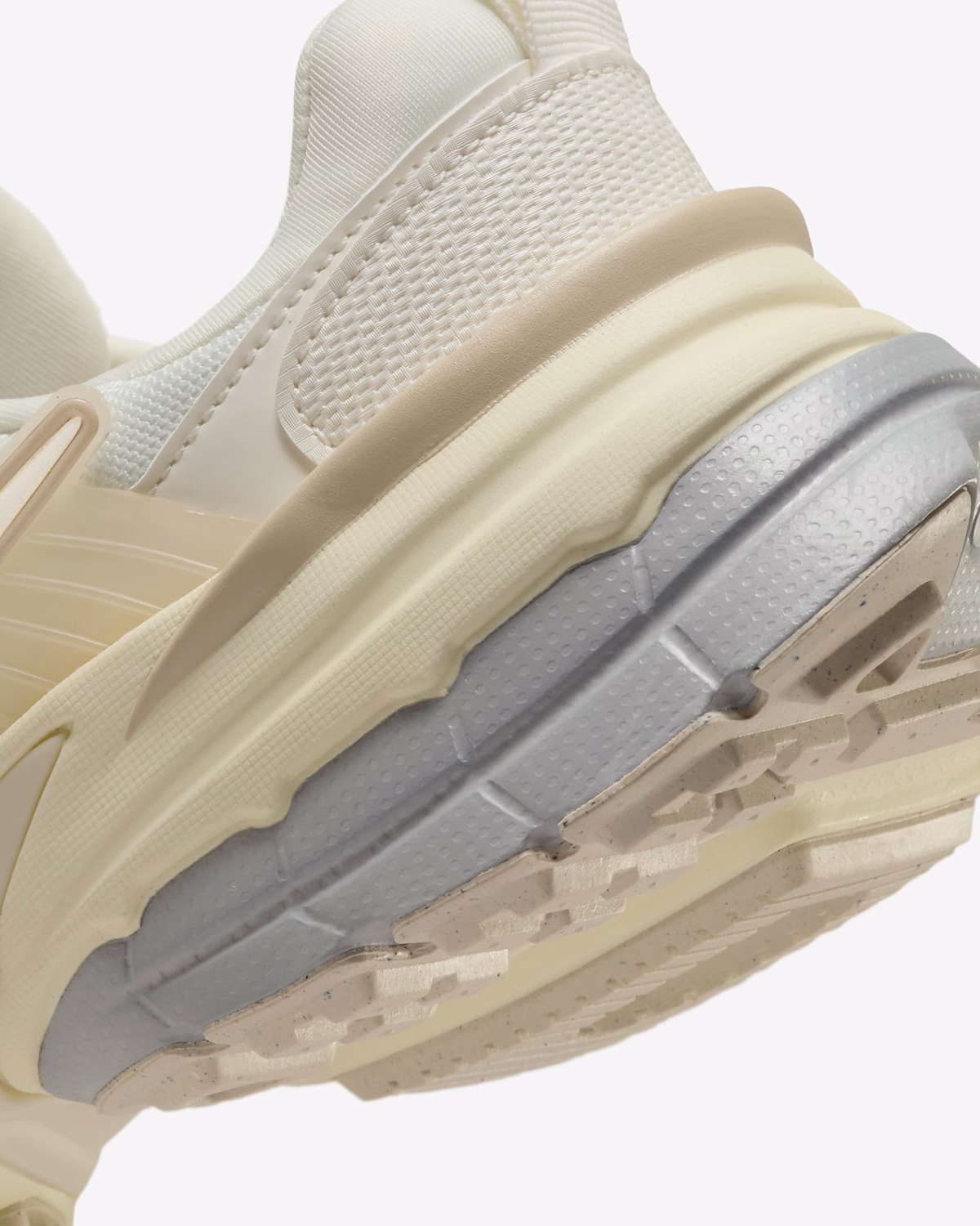(Women) Nike V2K Run 'Pale Ivory Coconut'