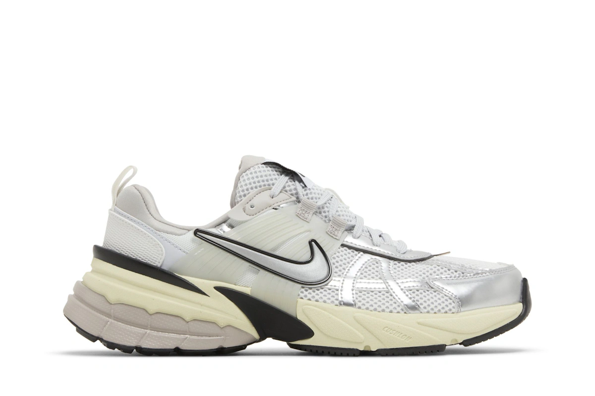 Nike V2K Run 'Pure Platinum Metallic Silver'