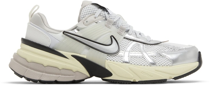 Nike V2K Run 'Perak Logam Platinum Tulin' HJ4497-100 Buy Nike V2K Run 'Perak Logam Platinum Tulin' HJ4497-100