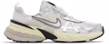 Nike V2K Run 'Perak Logam Platinum Tulin' HJ4497-100