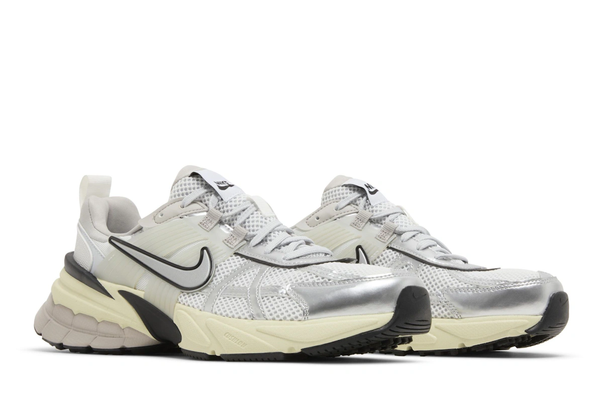 Nike V2K Run 'Pure Platinum Metallic Silver'