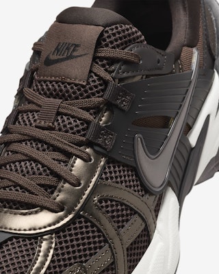 Nike V2K Run HJ4497-200 Sizing Nike V2K Run HJ4497-200