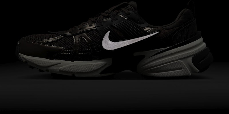 Nike V2K Run HJ4497-200 2