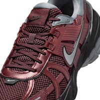 Nike V2K Run Zapatillas Running HJ4497-600 Sizing Nike V2K Run Zapatillas Running HJ4497-600