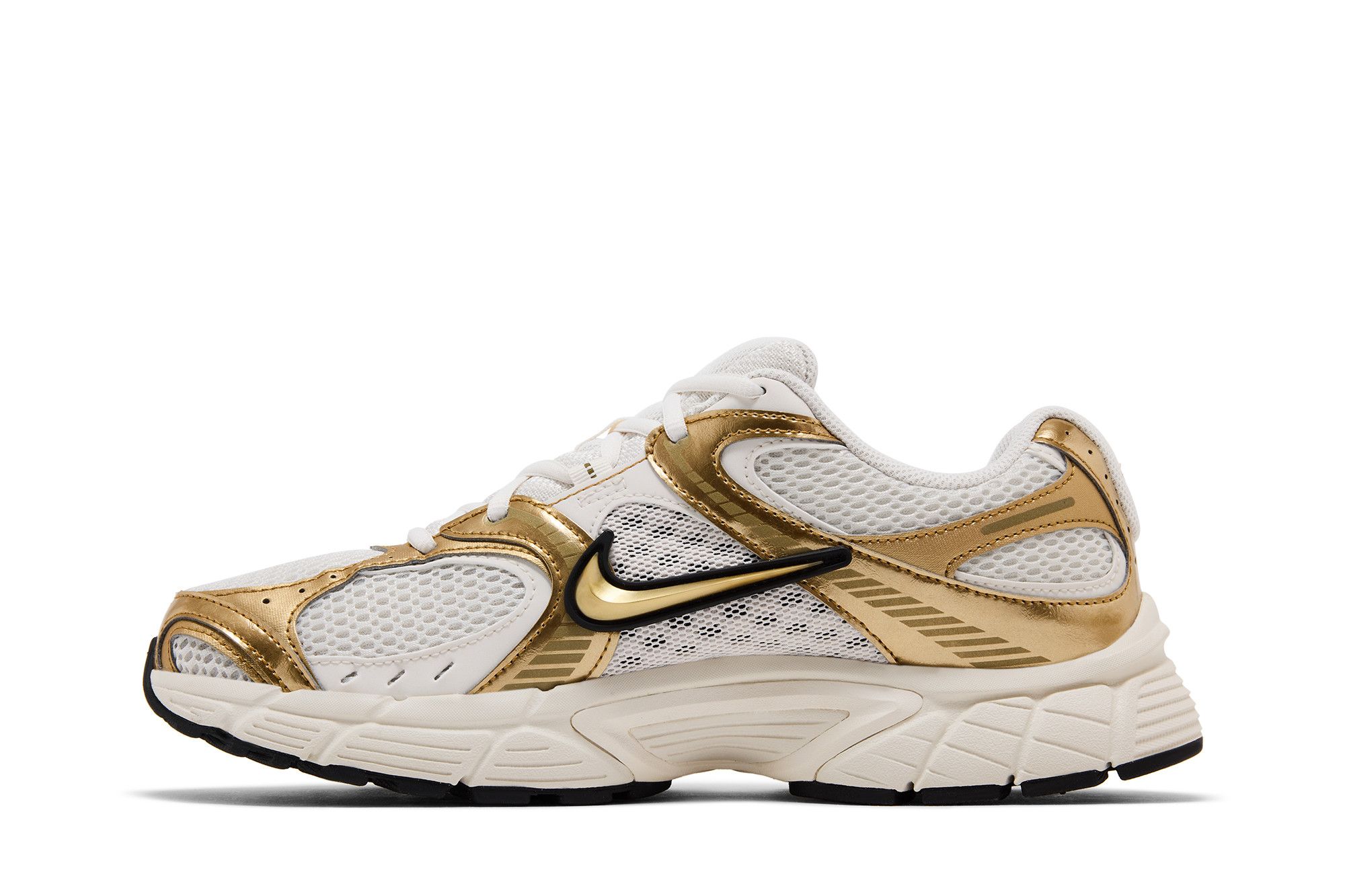 Lookbook Nike V5 RNR 'Phantom Metallic Gold' IO7523-030