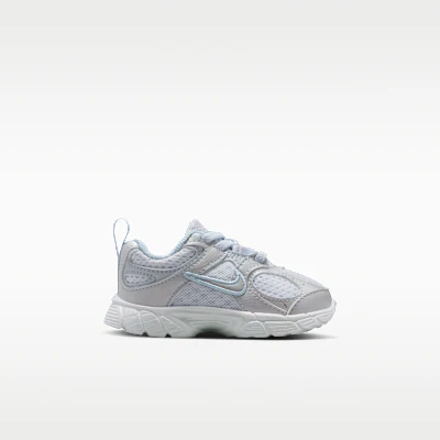 Nike V5 RNR Voetbal Grijs/Licht Blauw/Voetbal Blauw IQ7405-001 Lookbook Nike V5 RNR Voetbal Grijs/Licht Blauw/Voetbal Blauw IQ7405-001