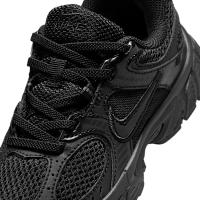 Nike V5 RNR Zapatillas de Running Negro/Antracita/Negro HQ6412-002 Sizing Nike V5 RNR Zapatillas de Running Negro/Antracita/Negro HQ6412-002