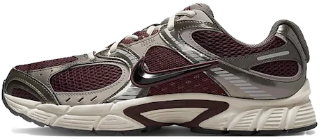 Nike V5 RNR Sneakers HJ5228-600 Nike V5 RNR Sneakers HJ5228-600