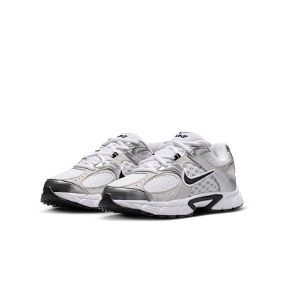 Details for Nike V5 RNR Sneakers White/Burt s Gray/College Gray/Black HQ6411-100