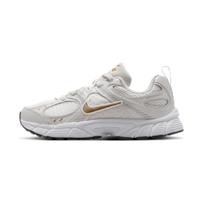 (PS) Nike V5 RNR Sneakers White/Metallic Silver/Photon Dust/Metallic Gold