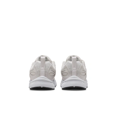 (Preschool) Nike V5 RNR Sneakers White/Metallic Silver/Photon Dust/Metallic Gold