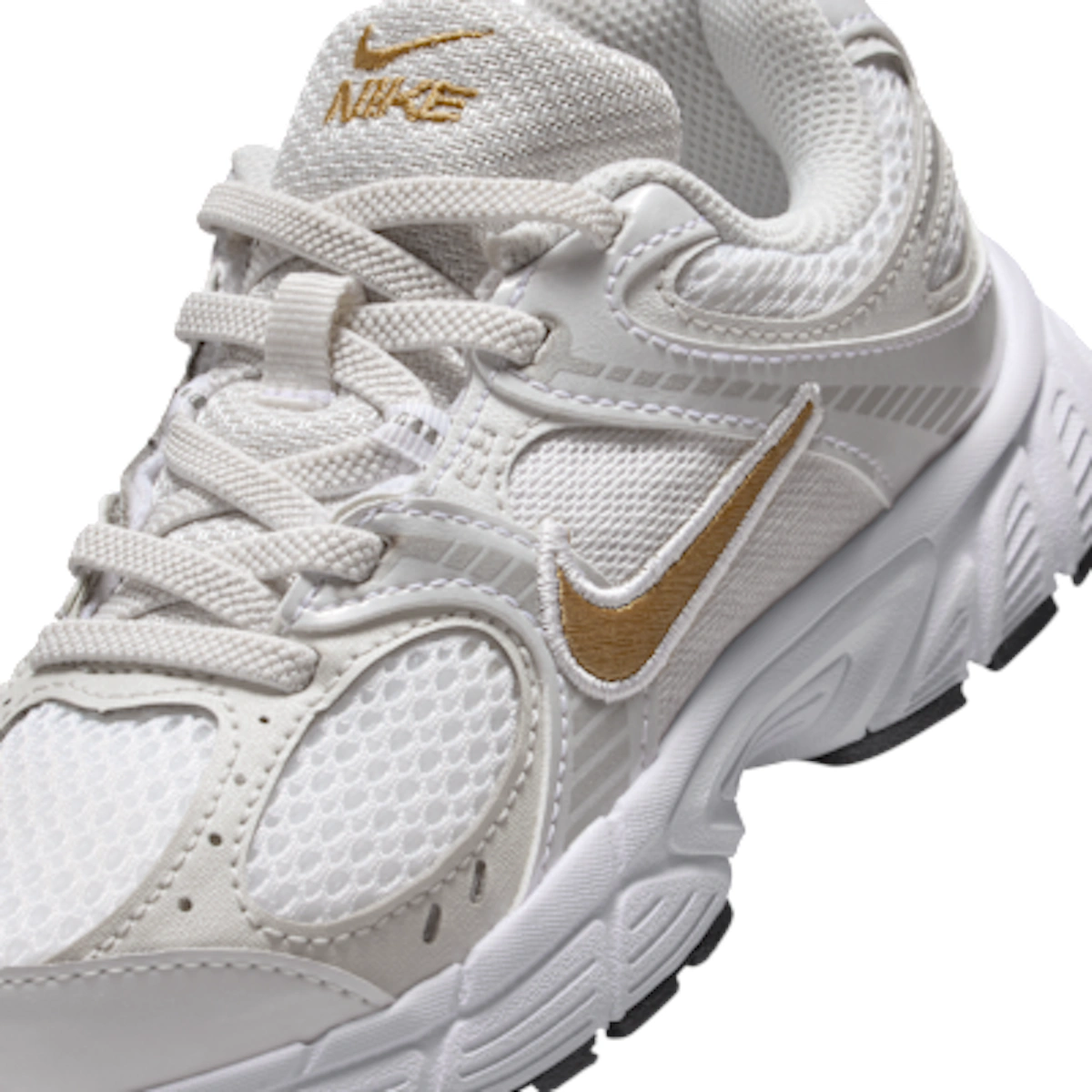 (Preschool) Nike V5 RNR Sneakers White/Metallic Silver/Photon Dust/Metallic Gold