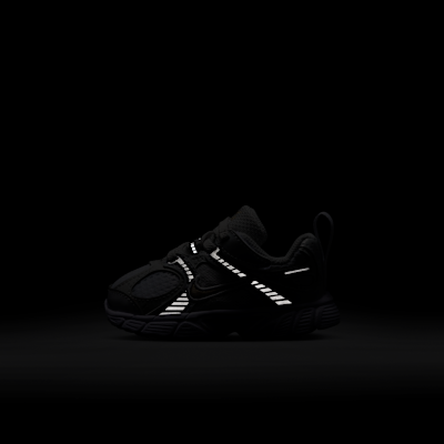 Cheap (TD) Nike V5 Roadrunner Putih/Perak Metalik/Habuk Foton/Emas Metalik HQ6413-104