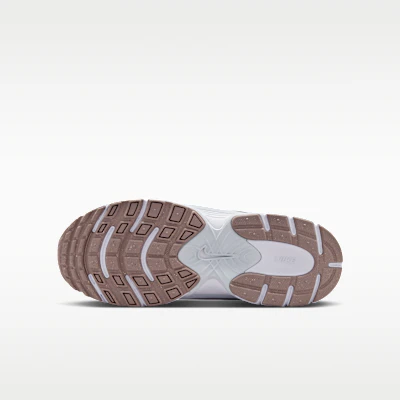Nike V5 Runner Aura/Platinum Tint/Taupe Haze/Moon Particle HQ6411-400 Order Nike V5 Runner Aura/Platinum Tint/Taupe Haze/Moon Particle HQ6411-400