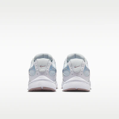 Nike V5 Runner Aura/Platinum Tint/Taupe Haze/Moon Particle HQ6411-400 Details for Nike V5 Runner Aura/Platinum Tint/Taupe Haze/Moon Particle HQ6411-400