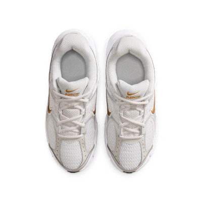 (Youth) Nike V5 Runner White/Metallic Silver/Photon Dust/Metallic Gold
