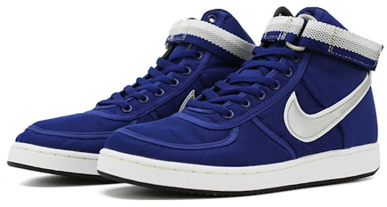 耐克 Vandal Supreme '蓝色' 304715-402 Lookbook 耐克 Vandal Supreme '蓝色' 304715-402