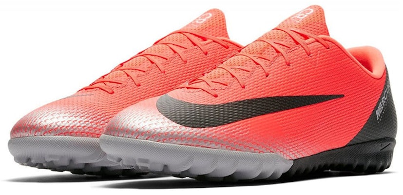 Nike Vapor 12 Academy CR7 TF 'Rojo Negro' AJ3732-600 Lookbook Nike Vapor 12 Academy CR7 TF 'Rojo Negro' AJ3732-600