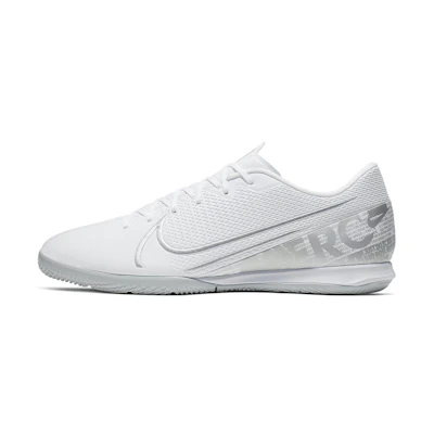 Nike Vapor 13 Academy IC 'White Chrome'