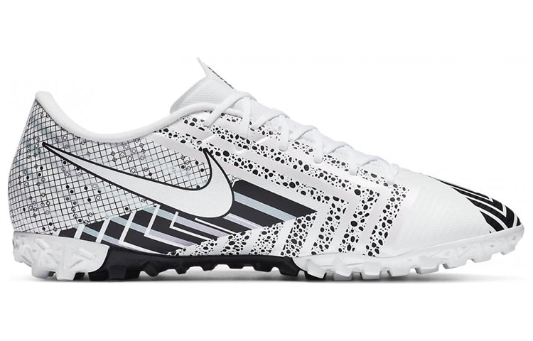 Order ナイキ ヴェイパー13 アカデミー TF 白黒 CJ1306-110