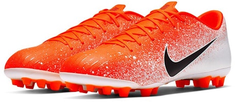 Nike Vapor Ag-r 足球鞋 白色/橙色 AO9271-801 Lookbook Nike Vapor Ag-r 足球鞋 白色/橙色 AO9271-801